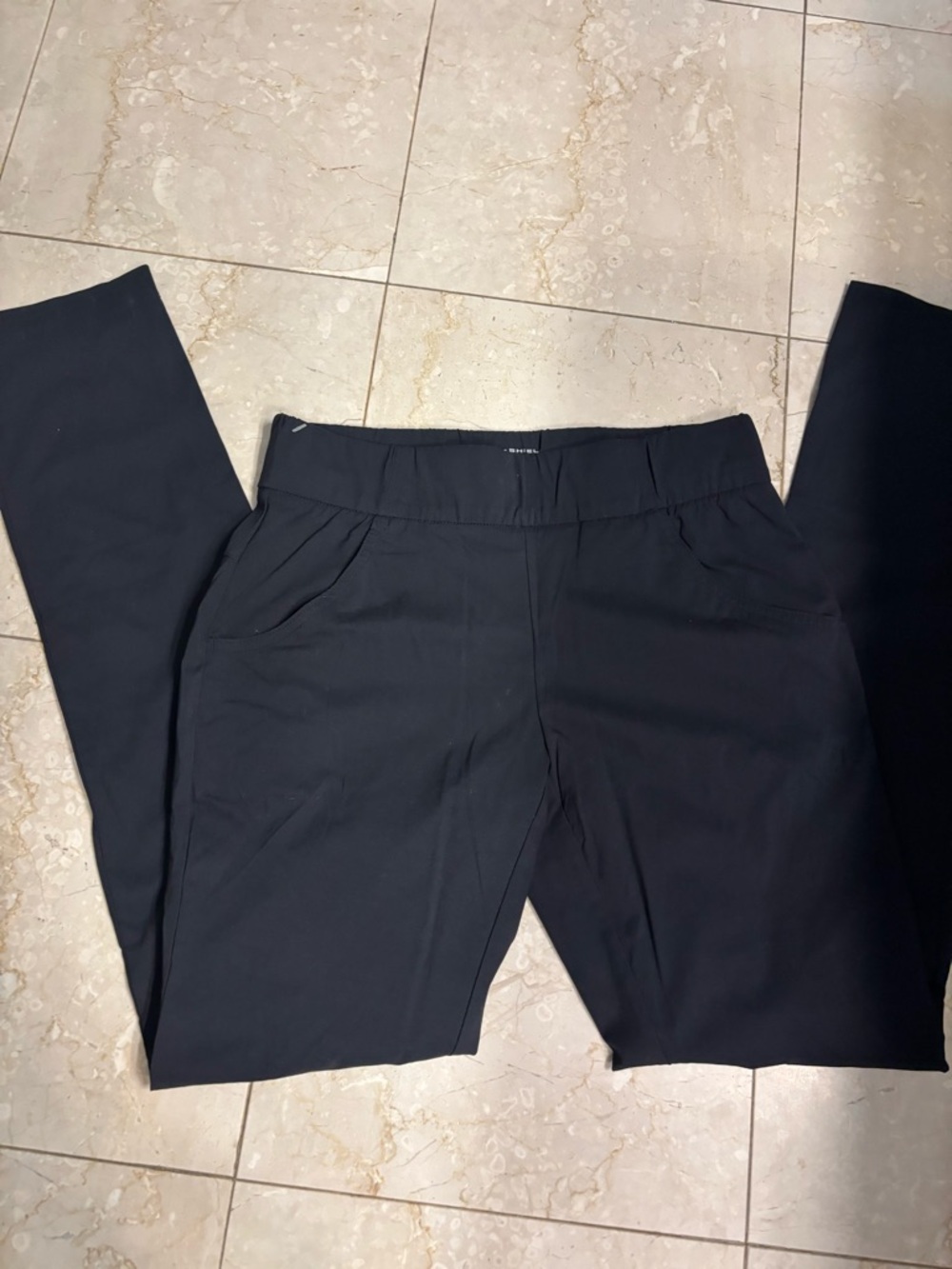 Columbia Classic Black Stretch Pull-On Pants